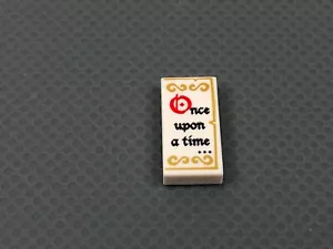 LEGO Once Upon A Time White 1x2 Printed Tile Gold Decorations black & Red Print - Picture 1 of 6