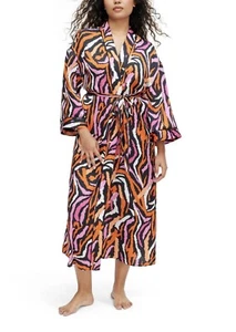 Diane Von Furstenberg Long Satin Disco Zebra Pink Robe Size XXS NWT DVF - Picture 1 of 11