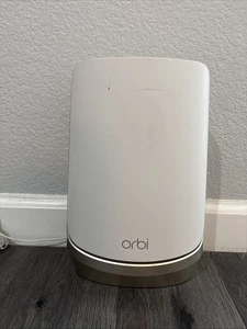 Netgear Orbi RBSE960 AXE11000 Satellite WiFi 6E quad-band (serie 960) - Foto 1 di 4