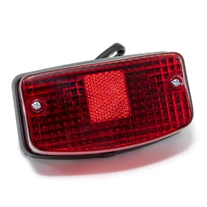 Rücklicht Inkl. Leuchmittel rot für Honda MTX 80 R 50 200 C Hd006 Hd008 neu - Picture 1 of 3