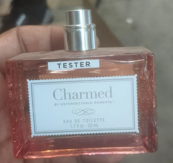 Туалетная вода для женщин Charmed by Unforgettable Moments 1,7 унции тестер - Изображение 1 из 1