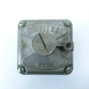 Maxitrol Straight Through Flow Gas Pressure Regulator RV53 3-6 CGA/Main Burner - Picture 1 of 6