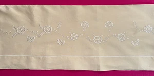 Drap ancien métis Fleur Bleue brodé de fleurs  225 cm x 300 cm  Réf D406 - Imagen 1 de 8