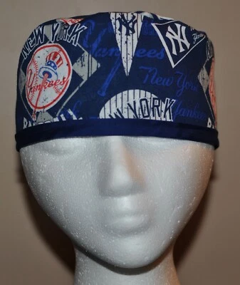 Men's MLB New York Yankees/NY Yankees Scrub Cap/Hat - One Size Fits Most - Image 1 of 4