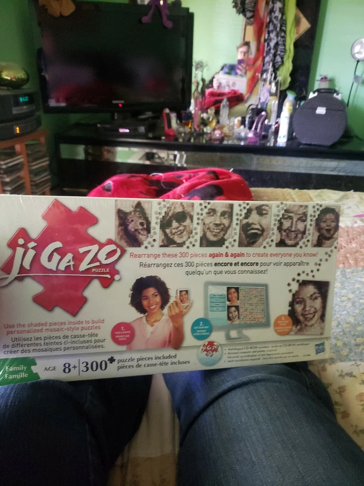 Nuevo rompecabezas fotográfico Ji Ga Zo personalizado 300 piezas CD Rom Hasbro.  ¡Sellado! Foto 1 de 4