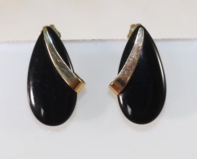 14k Yellow Gold Black Onyx Pear Teardrop earrings - Image 1 of 4