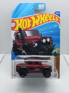 Hot Wheels '15 Land Rover Defender Double Cab HW DIRT 10/10 - Picture 1 of 5