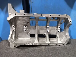 Mazda 1.6 Block Oil Pan (B20303) - Imagen 1 de 3