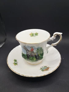 Vintage Queens Royal Canadian Mounted Police Tasse und Untertasse Rosina China Co - Bild 1 von 9