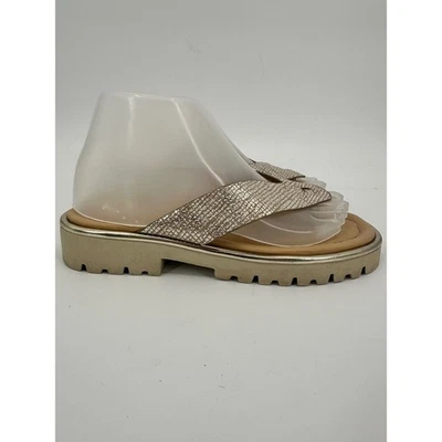 Sandálias chinelos femininas Donald Pliner ouro metálico plataforma sola tamanho 7M - Imagem 1 de 4