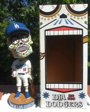 ORIGINAL WHITE ~ 2018 Sugar Skull LA Dodgers Dia de Los Muertos Bobblehead SGA
