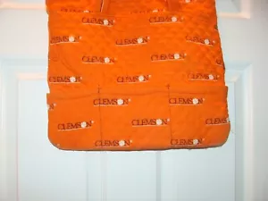 CRIMSON BAG ~ 14”x 12.5” ~ I Think The Inside Sewing Job Was Not Finished ~ - Picture 1 of 7