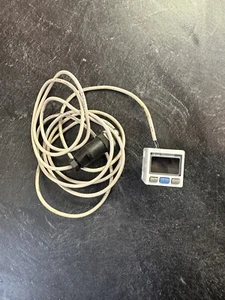 SMC ISE30A-01-P Digital Pressure Switch T177490 - Picture 1 of 4