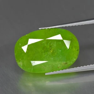 Ovale 15,11Ct_Eccezionale Granato Mali Verde Grosso Trasparente Non Riscaldato - Foto 1 di 1