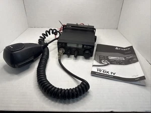 Cobra 19 DX IV 40 Channel CB Radio, with Owners Manual, 12v Adapter Removed - Zdjęcie 1 z 9