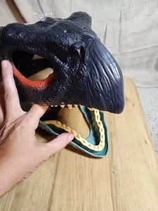 Nuevo Mattel GWY33 Jurassic World Dominion Therizinosaurus Dinosaurio Dino Máscara Raro - Imagen 1 de 6