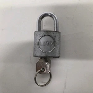 Vintage Lion Padlock w/ Key, Hong Kong, Tested Working - Picture 1 of 5
