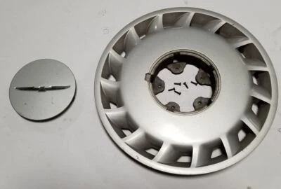 Tapacubos de rueda de acero Thunderbird LX 1989-1997 15" Ford OEM E9SC-1000-AC 3 Foto 1 de 4