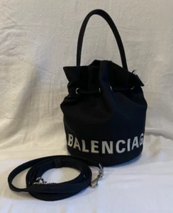 Borsa a secchiello Balenciaga ruota nera XS con coulisse Italia - Foto 1 di 14