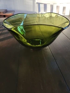 1 Vintage Anchor Hocking Avocado Green Bowl - Picture 1 of 2
