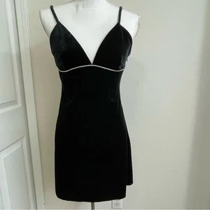 Mini Vestido Wild Fable Para Mujer M Negro Triángulo Terciopelo Babydoll Tanque Evento Vacacional - Imagen 1 de 14