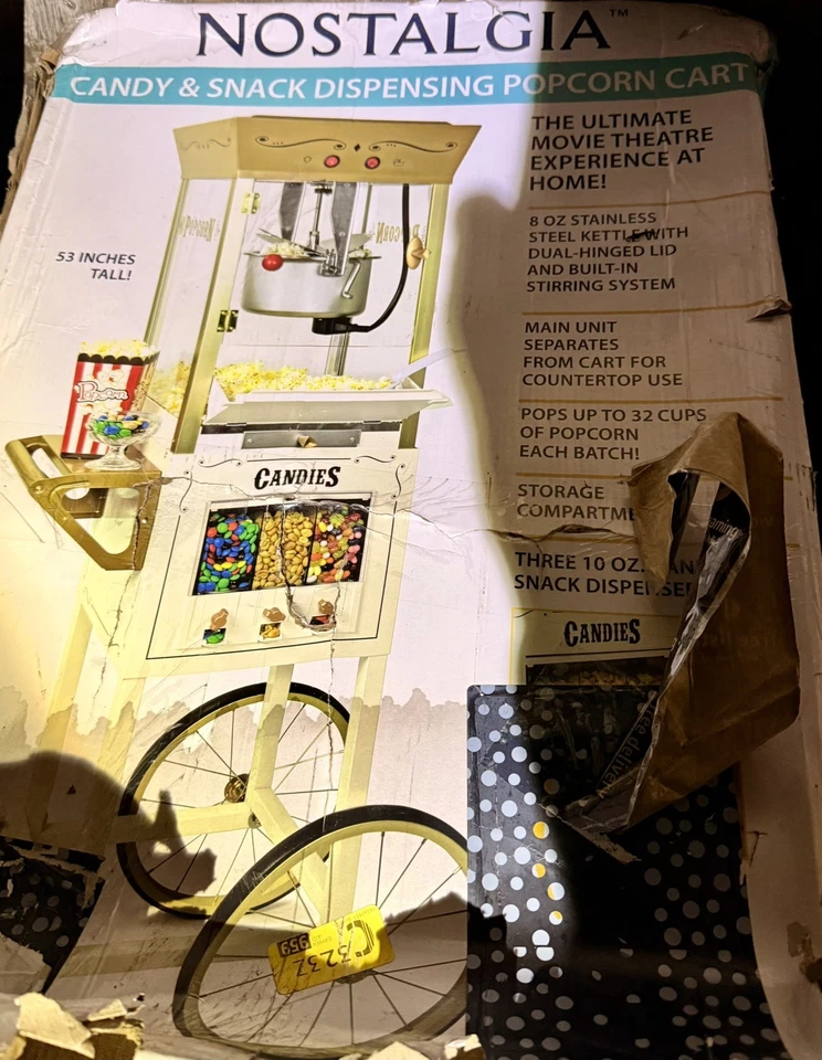 Dispensador de dulces y meriendas Nostalgia Foto 1 de 3