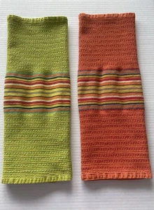 (2) Crate and Barrel Salsa Dos Kitchen Towels 17” X 24” Qty 2 - Picture 1 of 7