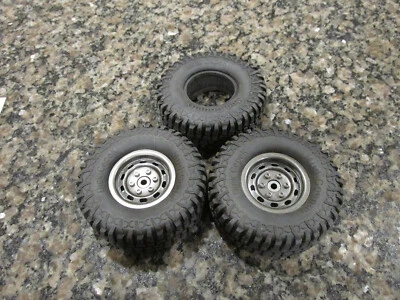 1.9" Beadlock (2) Rims & Tires (1) Spare Tire DIY Trailer Parts SCX10 ii Traxxas - Image 1 of 3