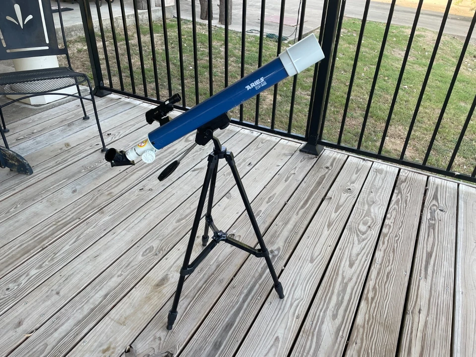 Aries Explore One 50mm AZ Mount Telescope - Image 1 of 2