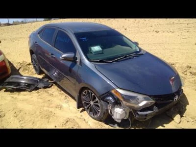 Medidor de flujo de aire de inyección de combustible usado se adapta a: Toyota Corolla 2014 motor 1,8 L 2ZRFE G Foto 1 de 4