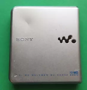 Sony MZ-EH930 HI-MD MD Mini Disc Walkman Portable Player no Battery Rare - Picture 1 of 6