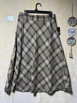 Maxi falda forrada con forro en A East 5th a cuadros para mujer talla 12 marrón tostado nueva con etiquetas Foto 1 de 4