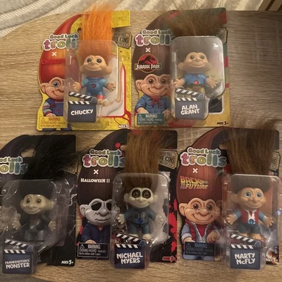 Nuevo Juego de 5 Trolls Buena Suerte CHUCKY MARTY ALAN MICHAEL FRANKENSTEIN Muñeca Troll Foto 1 de 2