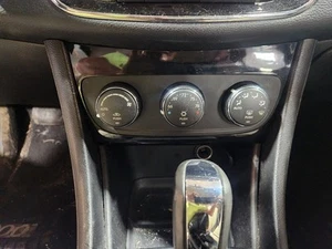Temperature Control Automatic Temperature Control Fits11-14 CHRYSLER 200 1239252 - Picture 1 of 12
