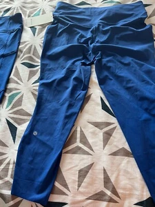 Lulemon Leggings Size 18 Cobalt Blue - Picture 1 of 2