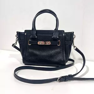 Coach 37444 Swagger 21 Carryall in Pebble Leather Satchel Crossbody black - Picture 1 of 14