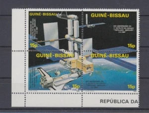 Space Guinea Bissau 905-8 ZD Space Station (MNH) - Picture 1 of 1