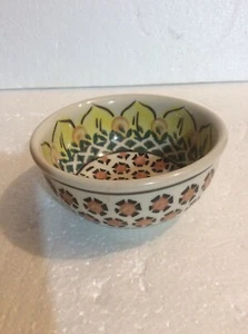 POLISH POTTERY HAND MADE SMALL DECORATED 31/2" OPEN BOWL - Picture 1 of 8