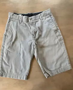 Volcom Shorts Men's Size 28 Slim Fit Gray Green Stretch Chino Flat Front EUC - Picture 1 of 10