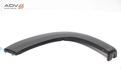 RAM PROMASTER 2500 1500 3500 2019-2025 cuarto trasero derecho arco de rueda moldura OEM Foto 1 de 4