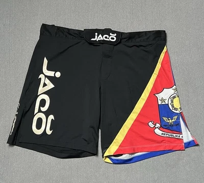 Shorts masculino JACO 40 preto MMA treinamento performance luta livre bandeira das Filipinas - Imagem 1 de 4