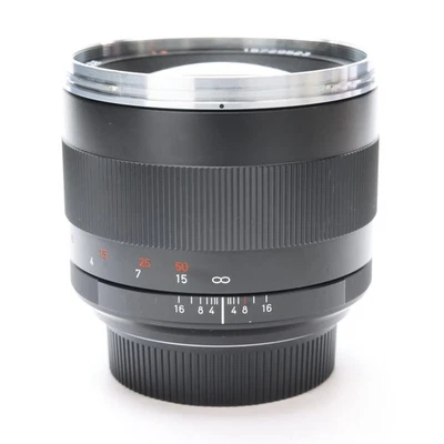 Carl Zeiss Planar T* 85mm F/1.4 ZE (for Canon EF mount) #111 - Image 1 of 4