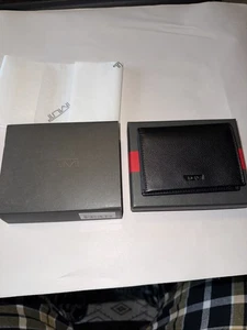 NEU Tumi NASSAU 100 % Leder Klapp Kartenetui Geldbörse - Schwarz - Bild 1 von 6