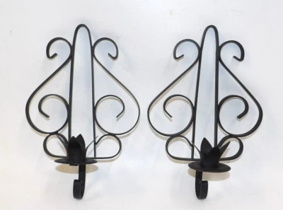 Par de apliques de pared vintage estilo gótico de metal negro Foto 1 de 3