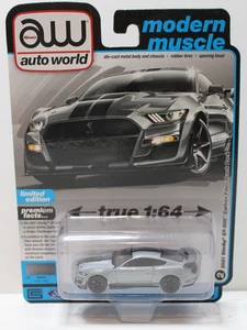 2021 Shelby GT-500 Carbon Fiber Track Pack, 2022 AUTO WORLD 1:64 *PREMIUM 4B* - Picture 1 of 2