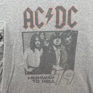Camiseta ACDC Adulto Gris Medio Highway To Hell Tour '79 Música Rock - Imagen 1 de 7