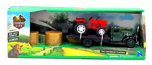 New Ray 1:32 Die Cast Truck with Farm Tractor and Hay Bales 1941 Chevy Flatbed - Picture 1 of 6