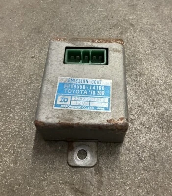 1978 Toyota Pickup 20R Emission Control Unit - Image 1 of 4