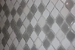 13 SF Sheets MSI Cresta Blanco Ceramic Marble Mosaic Tiles. Gray Crackle & White - Picture 1 of 11