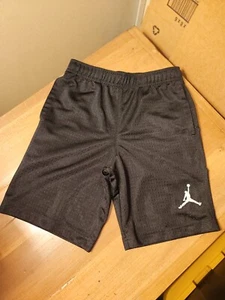 Nike Air Jordan Boy/Youth Black Mesh Athletic Basketball Shorts Logo 9922-023 - Picture 1 of 9